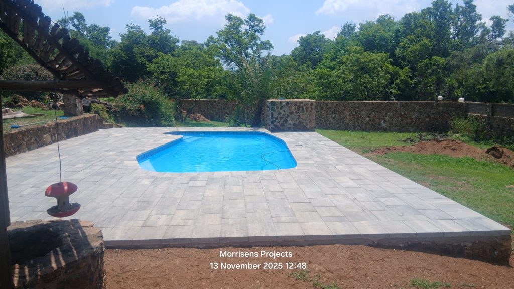 morrisens-pools-pool installations-jpg
